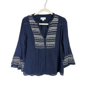 Velvet by Graham & Spencer Navy Blue Embroidered Cotton Gauze Boho Blouse Small